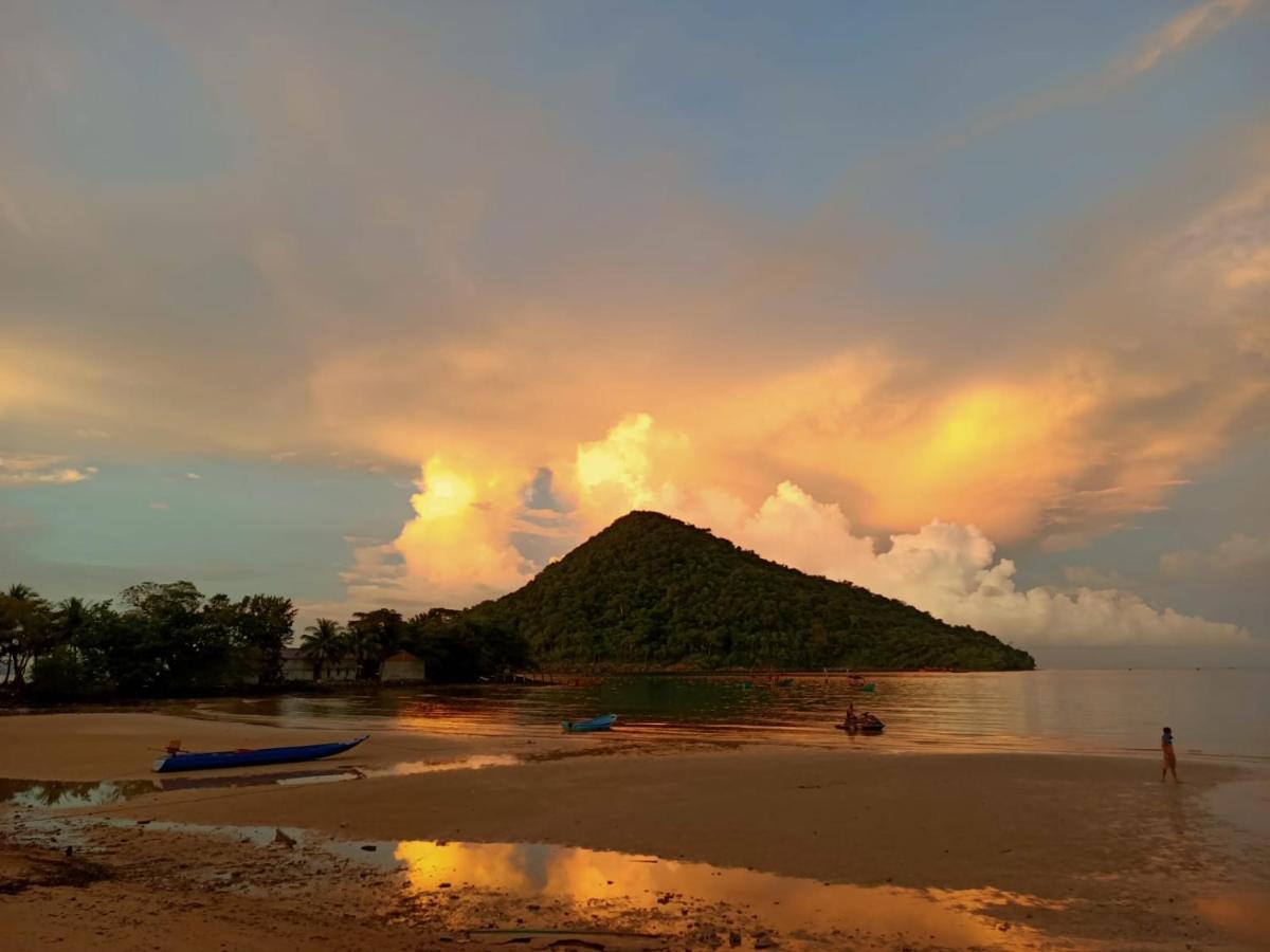 Sam'S Guesthouse M'Pai Bay Koh Rong Sanloem Zewnętrze zdjęcie